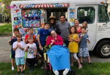 Hire an Ice Cream Truck for Events in Westwood MA for Delicious Frozen Treats and Memorable Catering